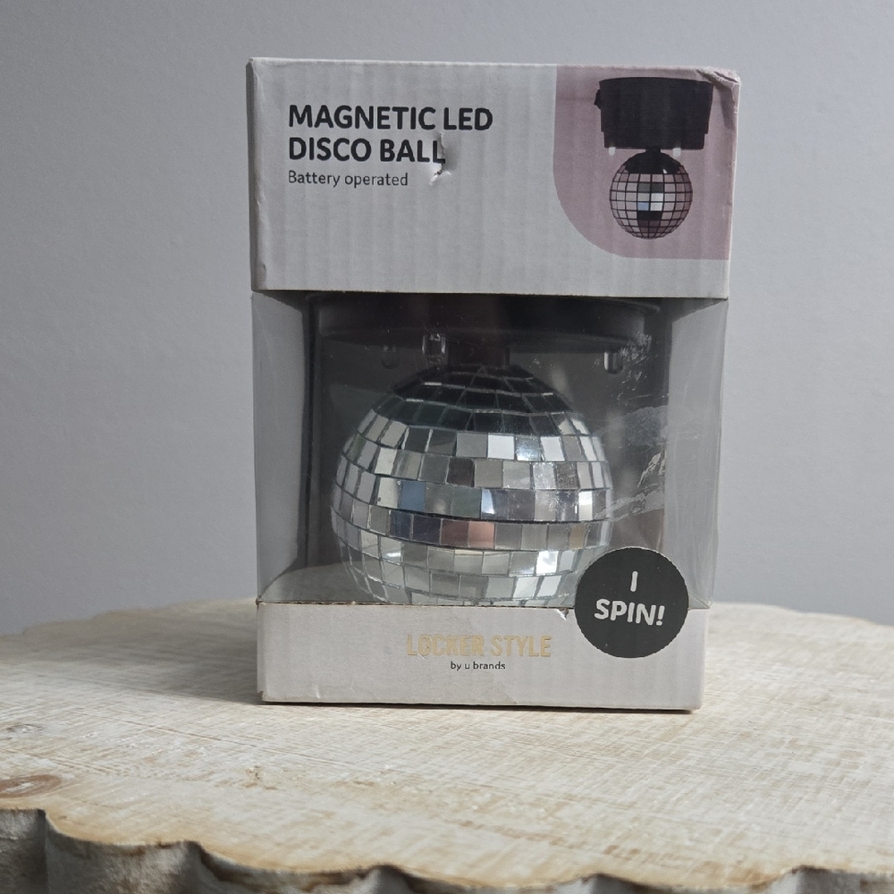 Lodeur Style Magnetic LED Disco Ball - Silver